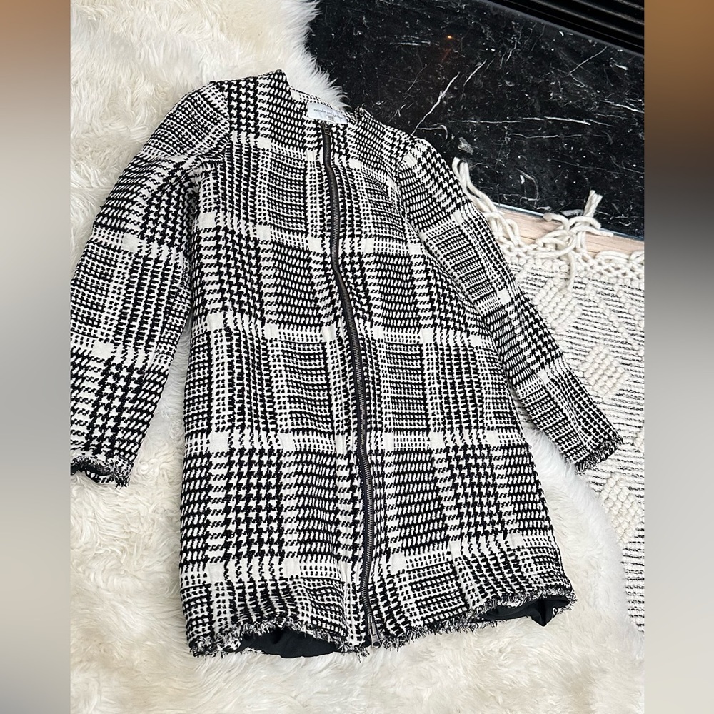 CUPCAKES & CASHMERE FERNANDO COAT Size Small - Picture 4 of 6